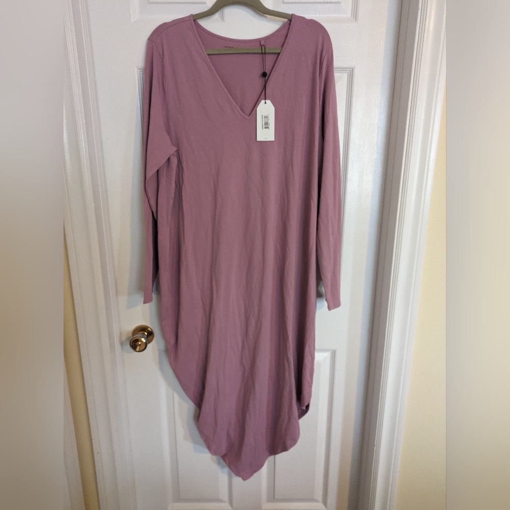 Iconic Long Sleeve V-Neck Geneva Dress Lilac Size M